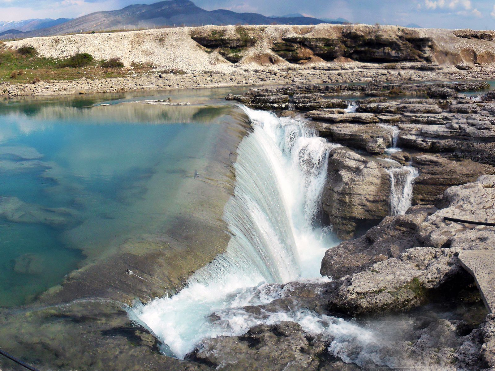 Водопад Ниагара на реке Циевна