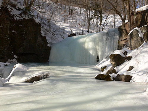 Кравцовский водопад зимой