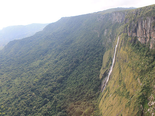 Водопад Мутарази фото 2
