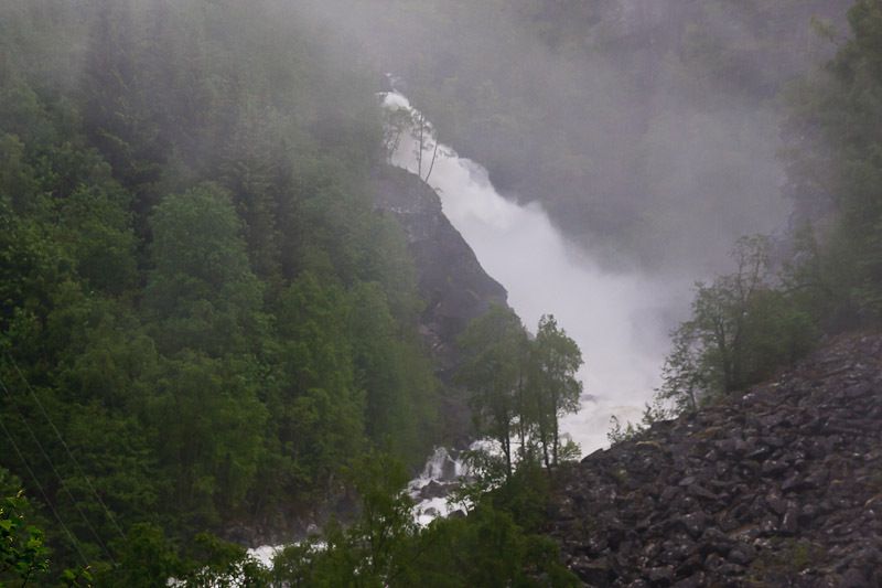 Водопад Кфернусфосс