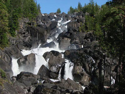 Алтайский водопад Учар