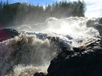 Водопад Гирвас в Карелии